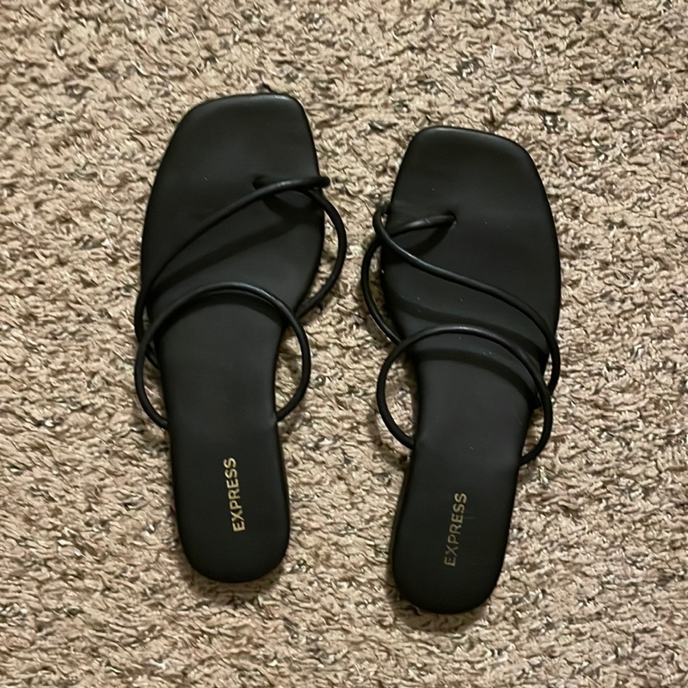 Express Sandals